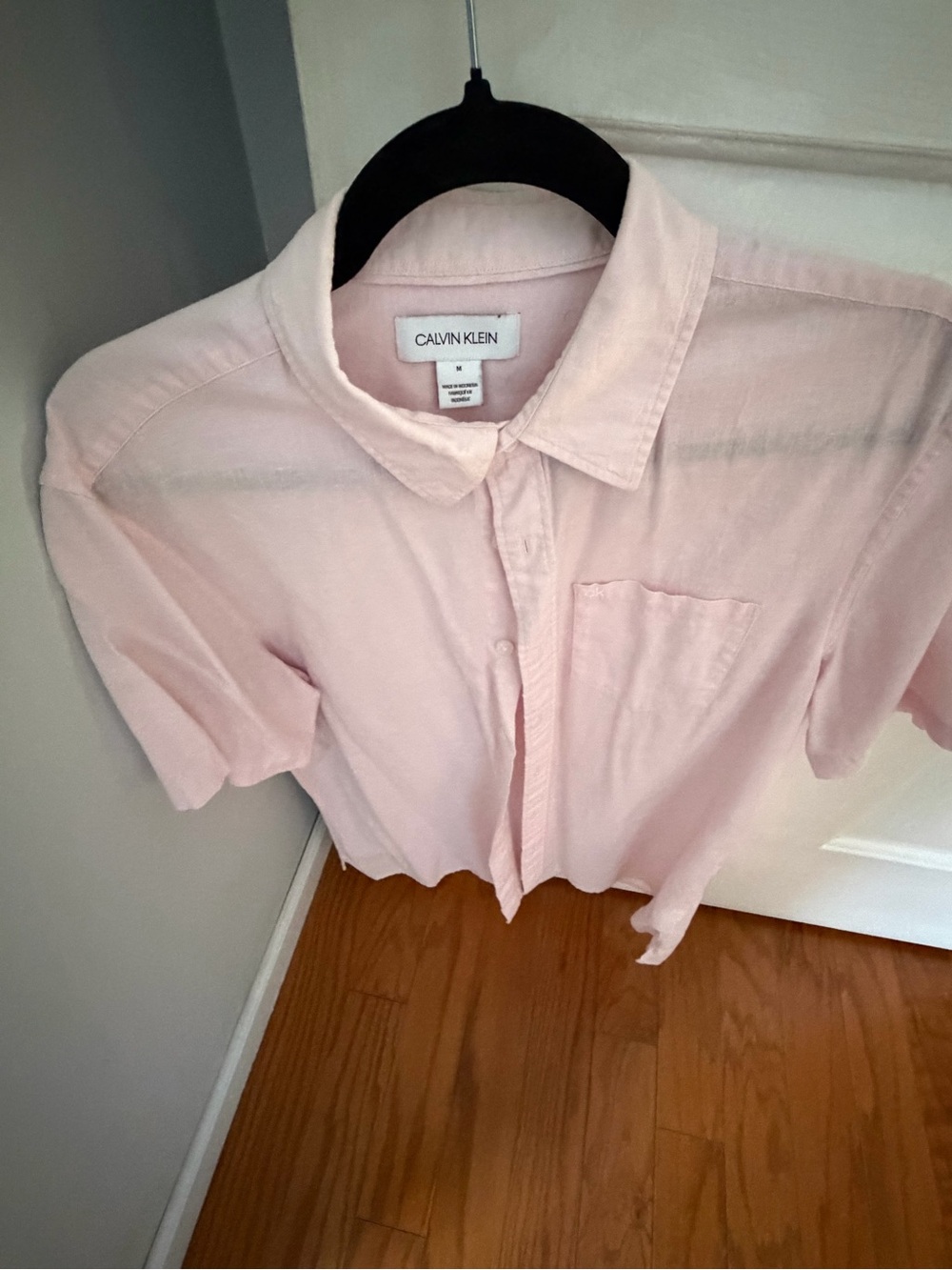 Calvin Klein men’s Light Pink Button-Up Shirt